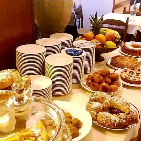 Hotel Squarciarelli 3*