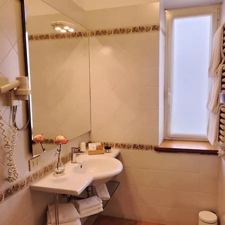 Squarciarelli 3* Grottaferrata