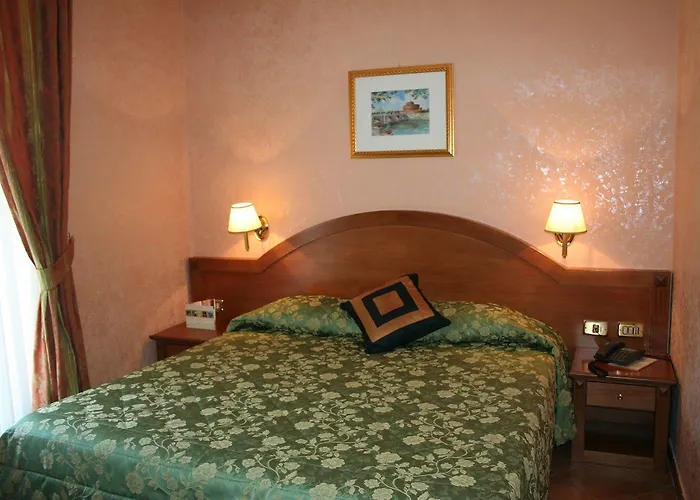 Squarciarelli 3* Grottaferrata